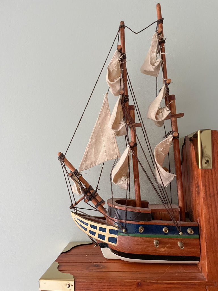 Pair of vintage wooden model sailing ship bookends - Moppet