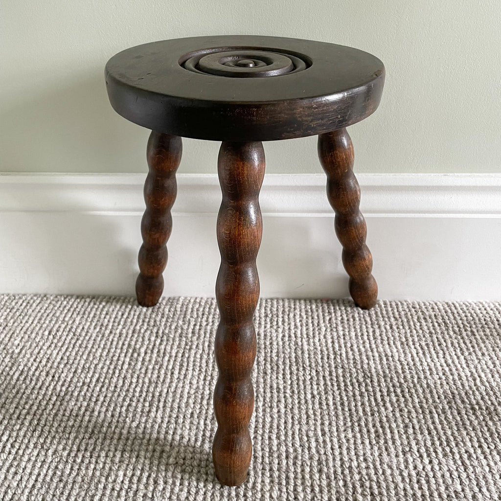 Vintage French oak bobbin 'bullseye' milking stool with three legs - Moppet