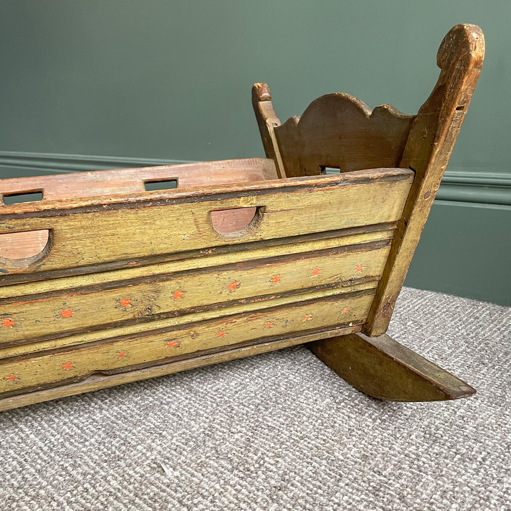 Antique 18th century Gustavian Swedish folk art cradle or crib - Moppet