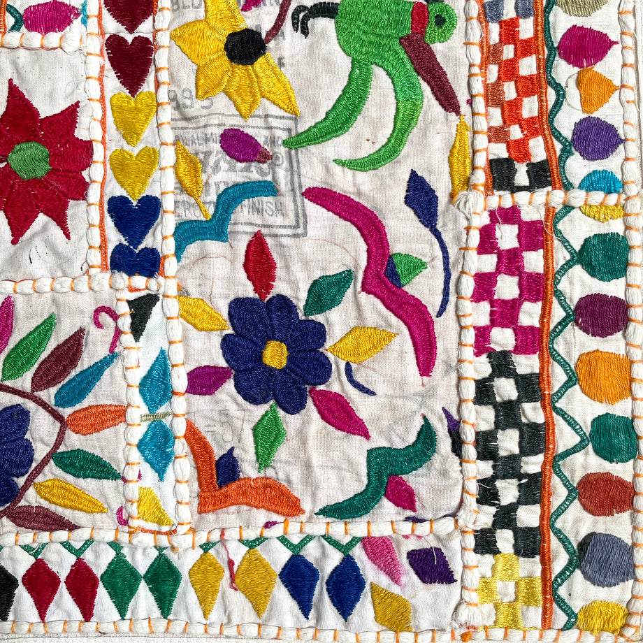 Vintage hand-embroidered Mexican Otomi wall hanging tapestry – Moppet