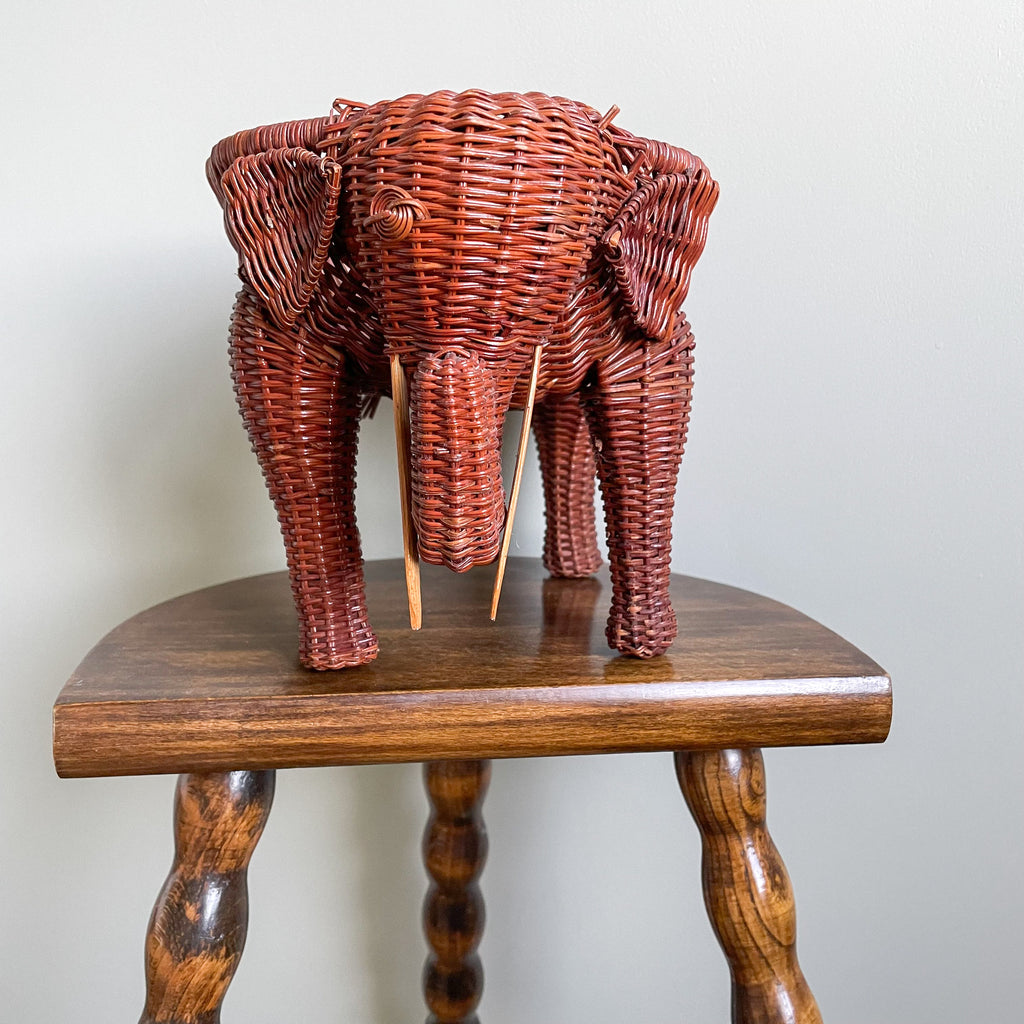 Vintage wicker elephant basket - Moppet