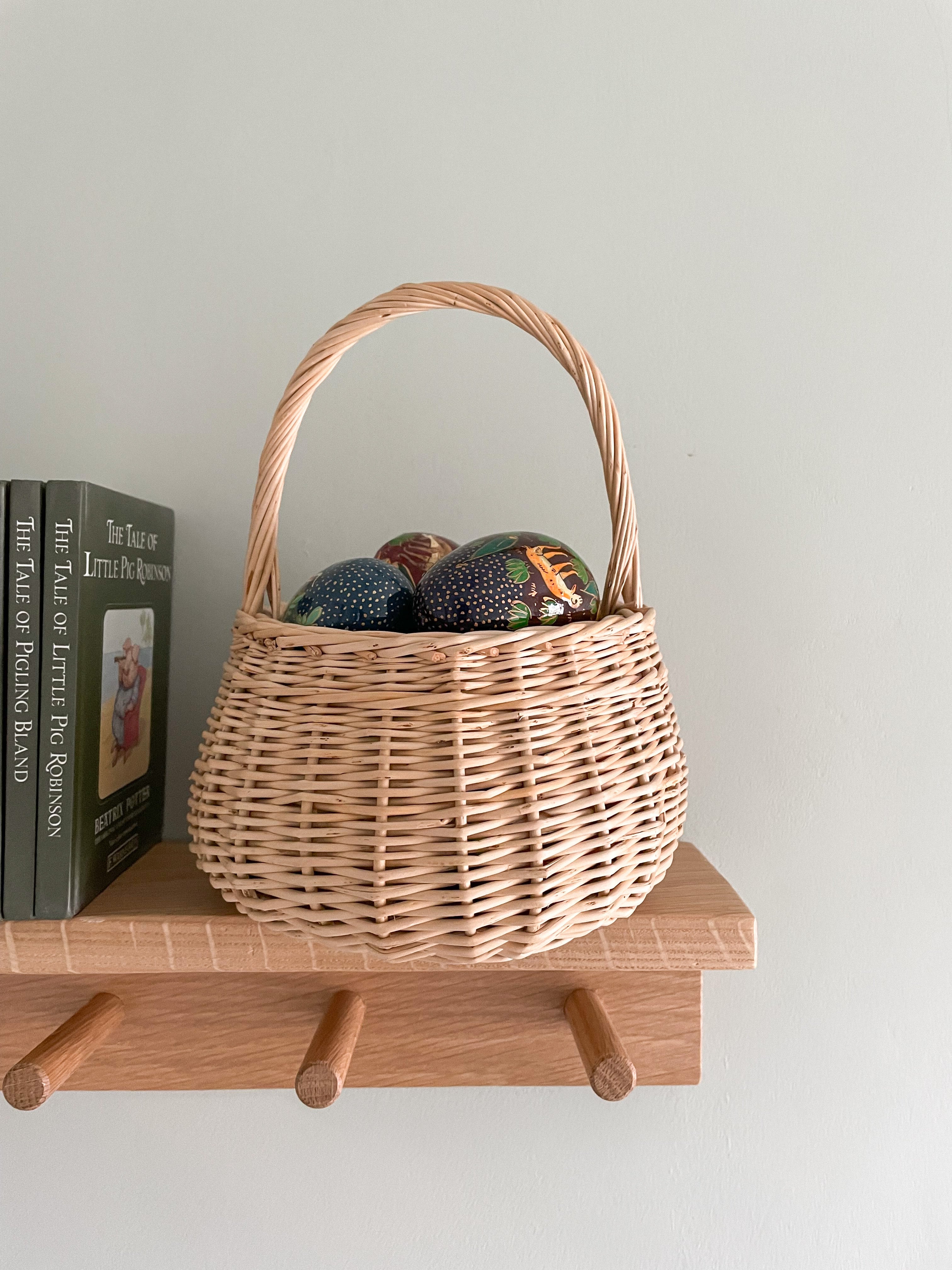 Medium vintage wicker basket, Easter basket - Moppet