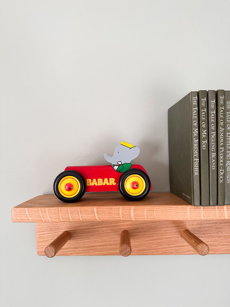 Vintage wooden Babar in car - Moppet