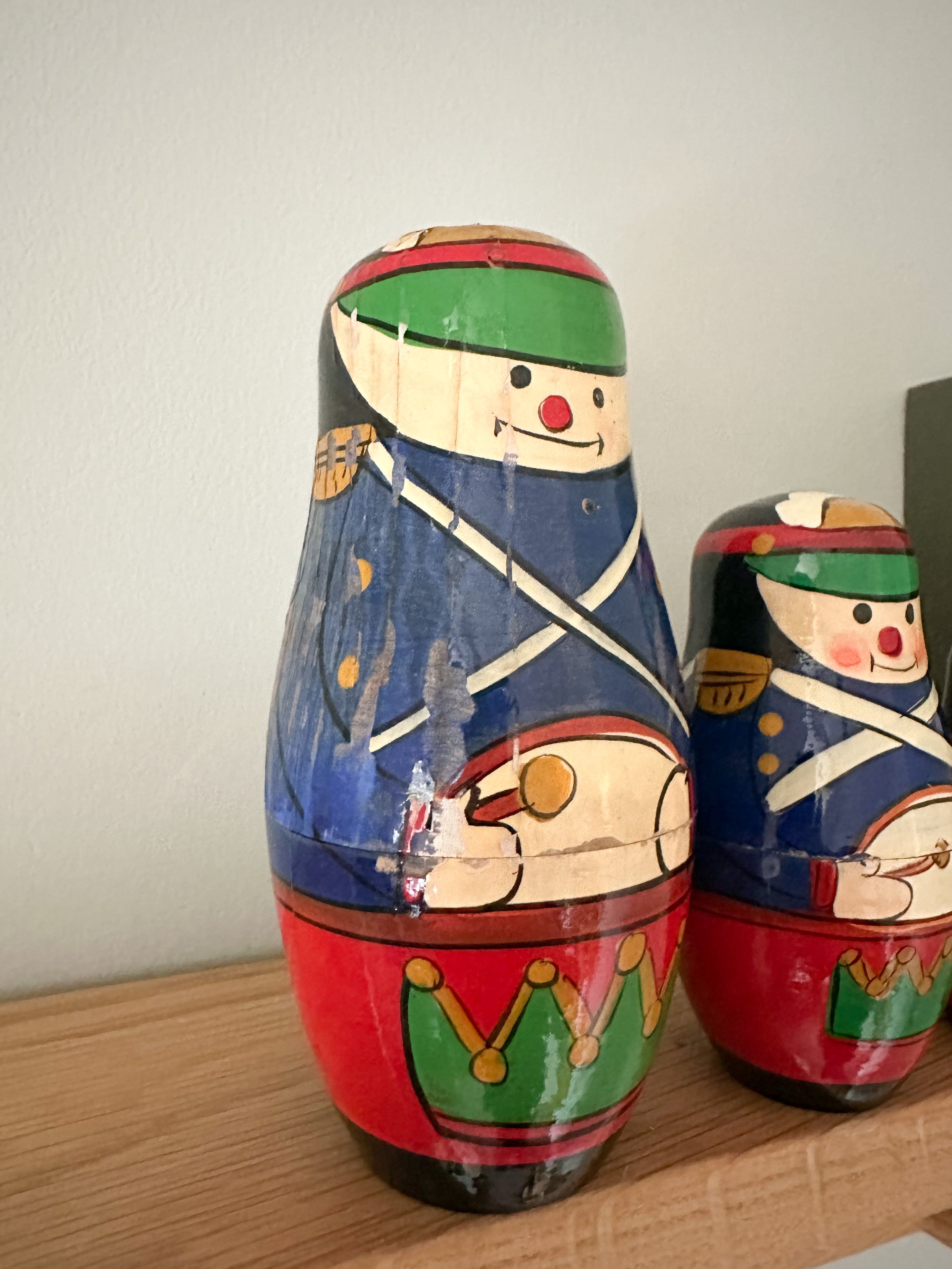 Vintage toy soldier wooden nesting Russian Matryoshka dolls - Moppet