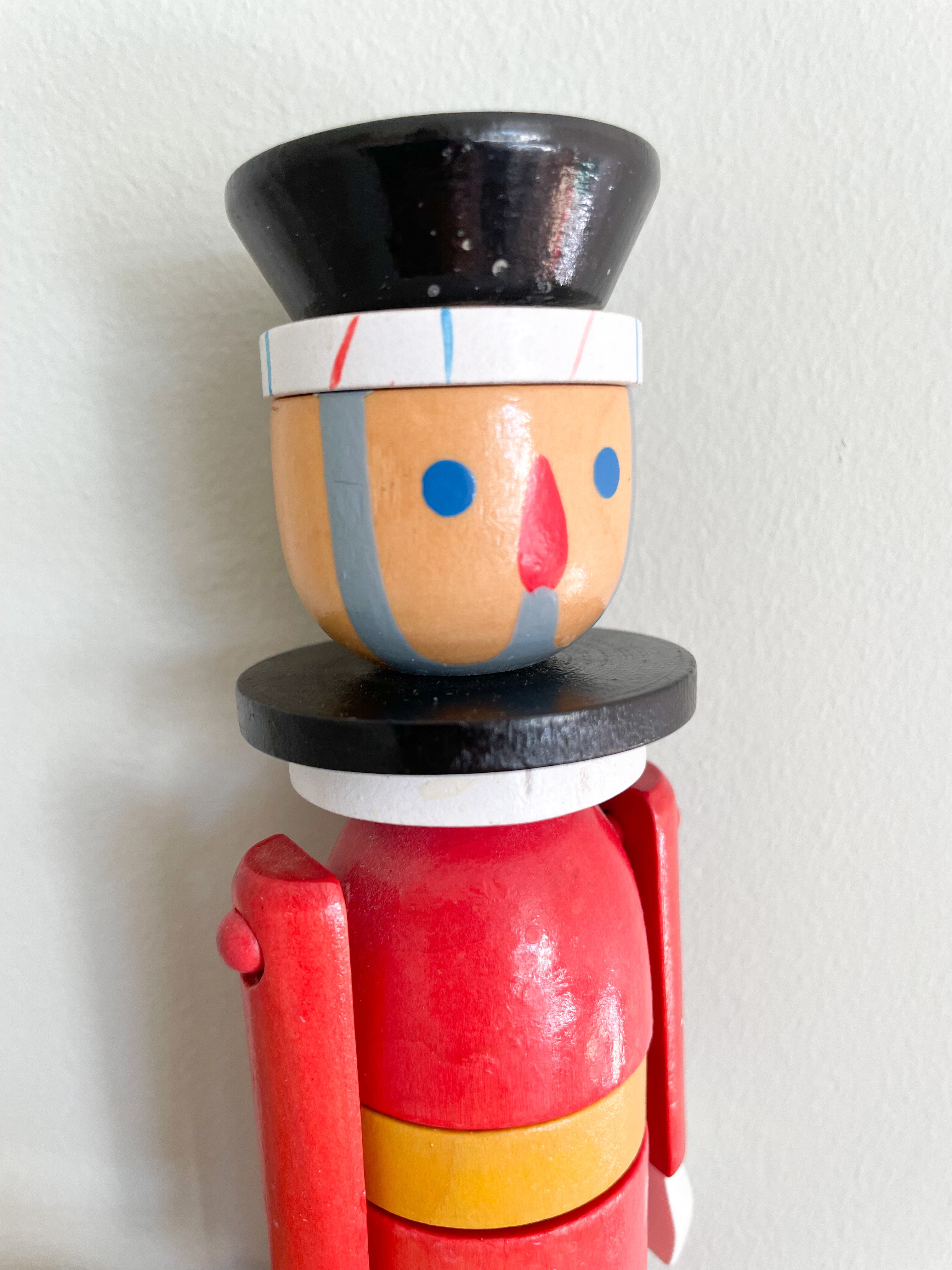 Vintage 1970s wooden stacking toy soldier - Moppet