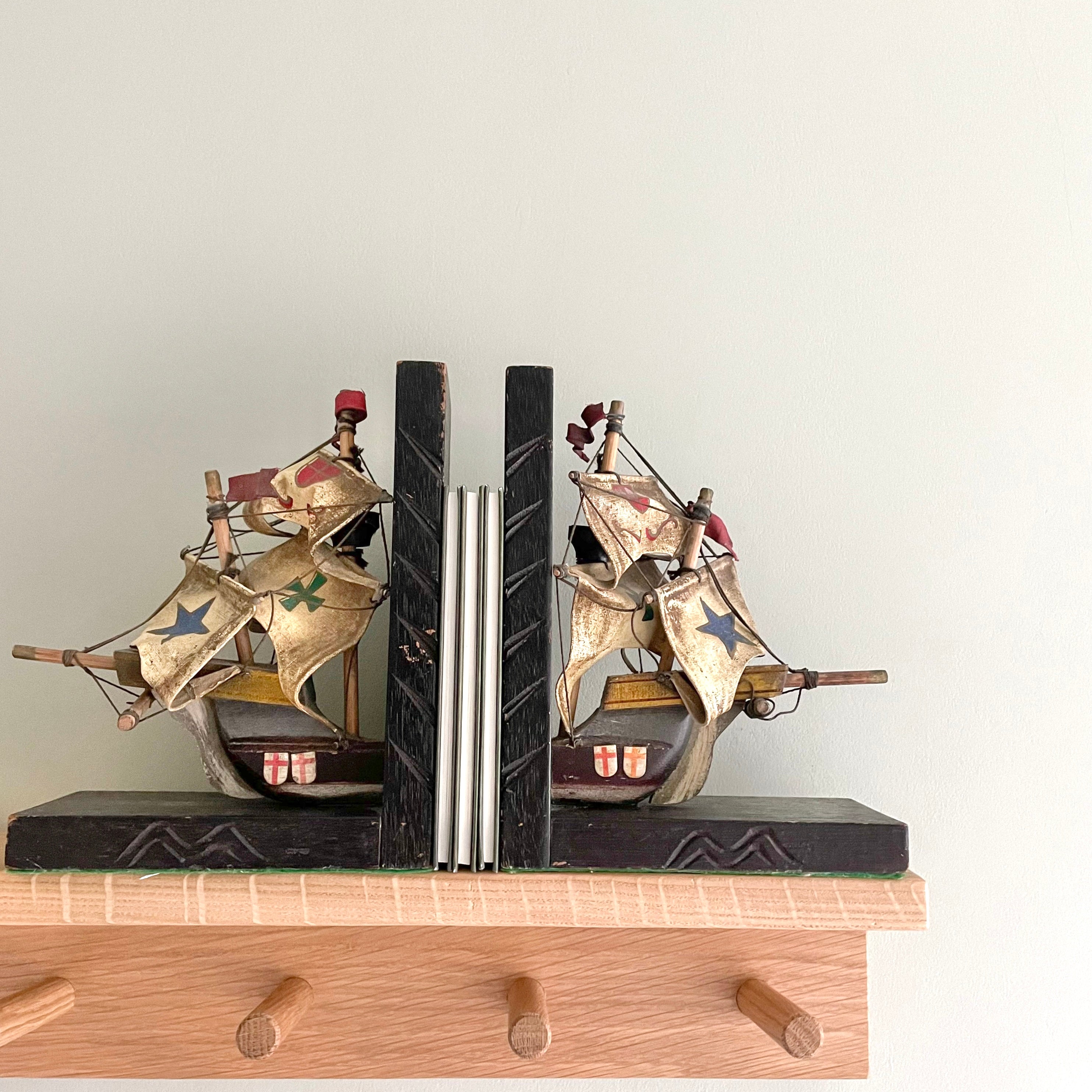 Pair of vintage model ship bookends - Moppet