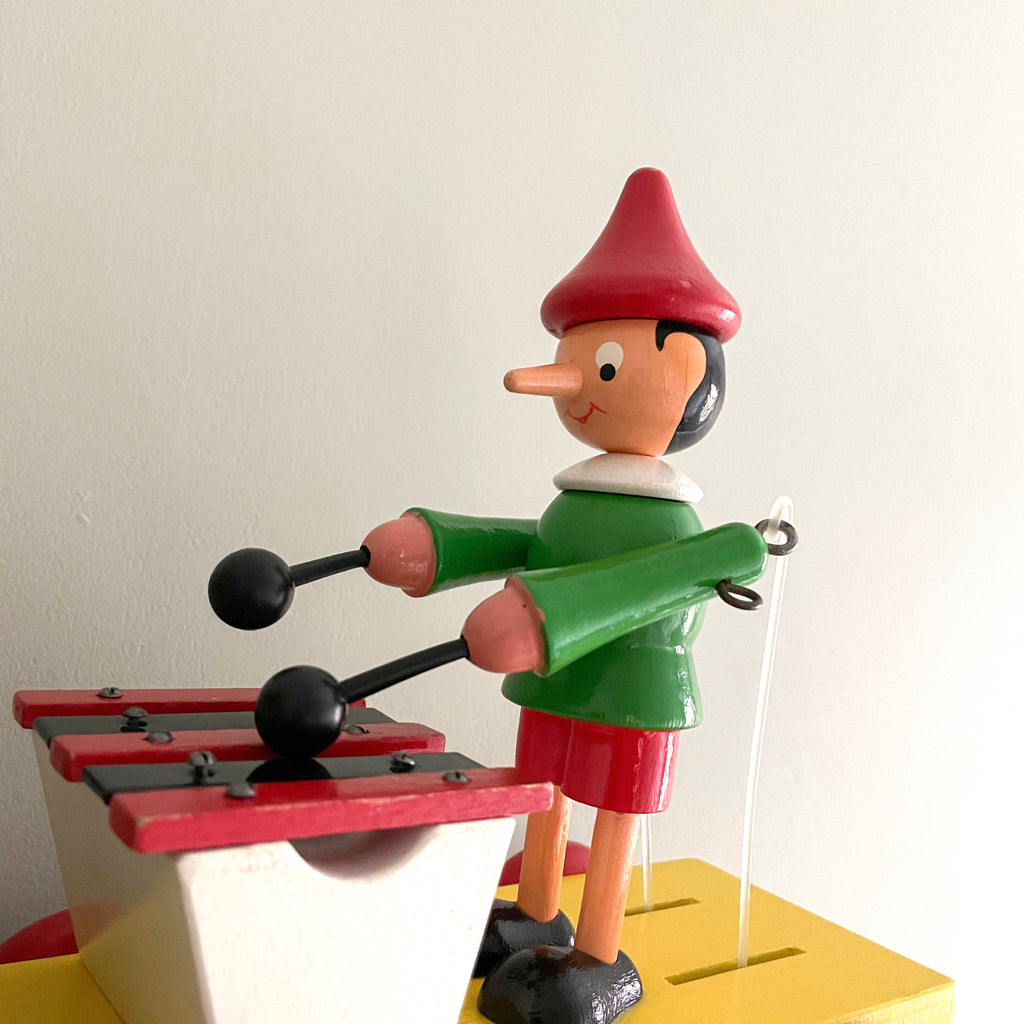 Vintage 1950s wooden Pinocchio pull-along toy - Moppet