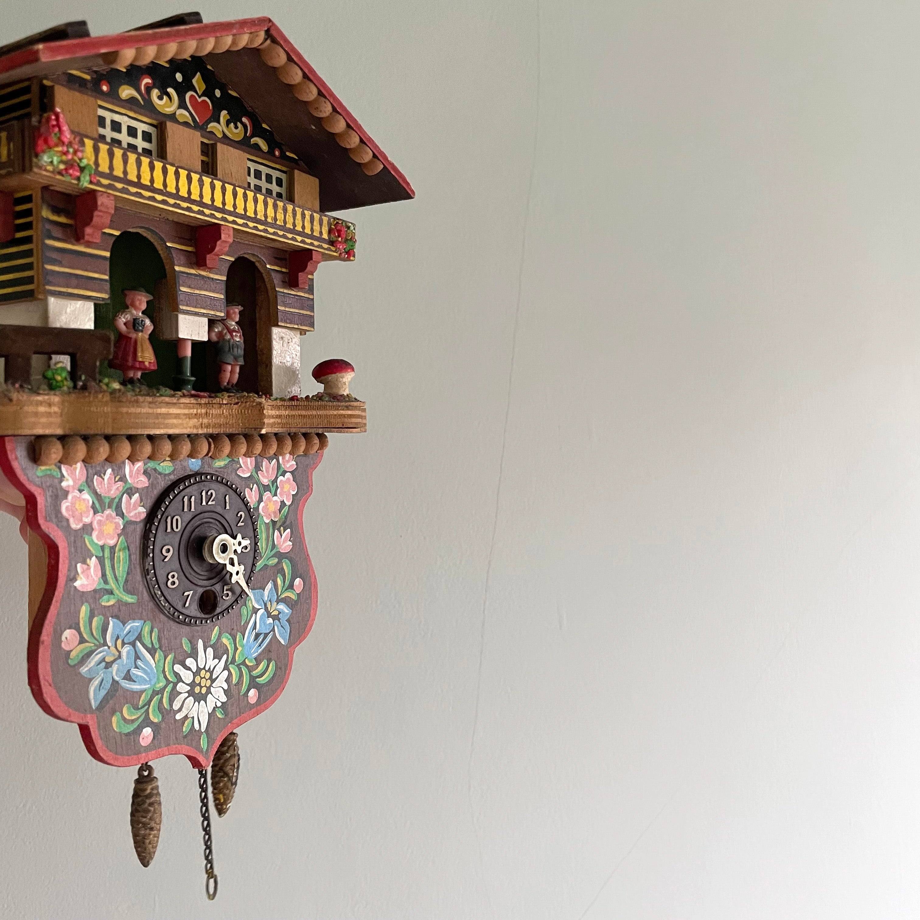 Vintage Swiss wooden weather station house ‘cuckoo’ clock - Moppet