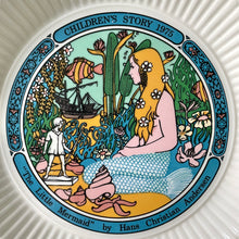 Load image into Gallery viewer, Vintage porcelain decorative children’s story plates by Wedgewood, dated 1973, 1974 and 1975 - Moppet
