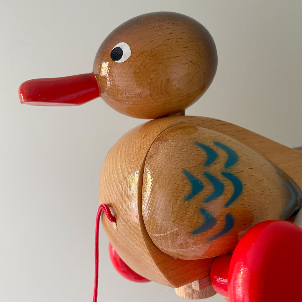 Vintage Czech wooden duck pull-along toy - Moppet