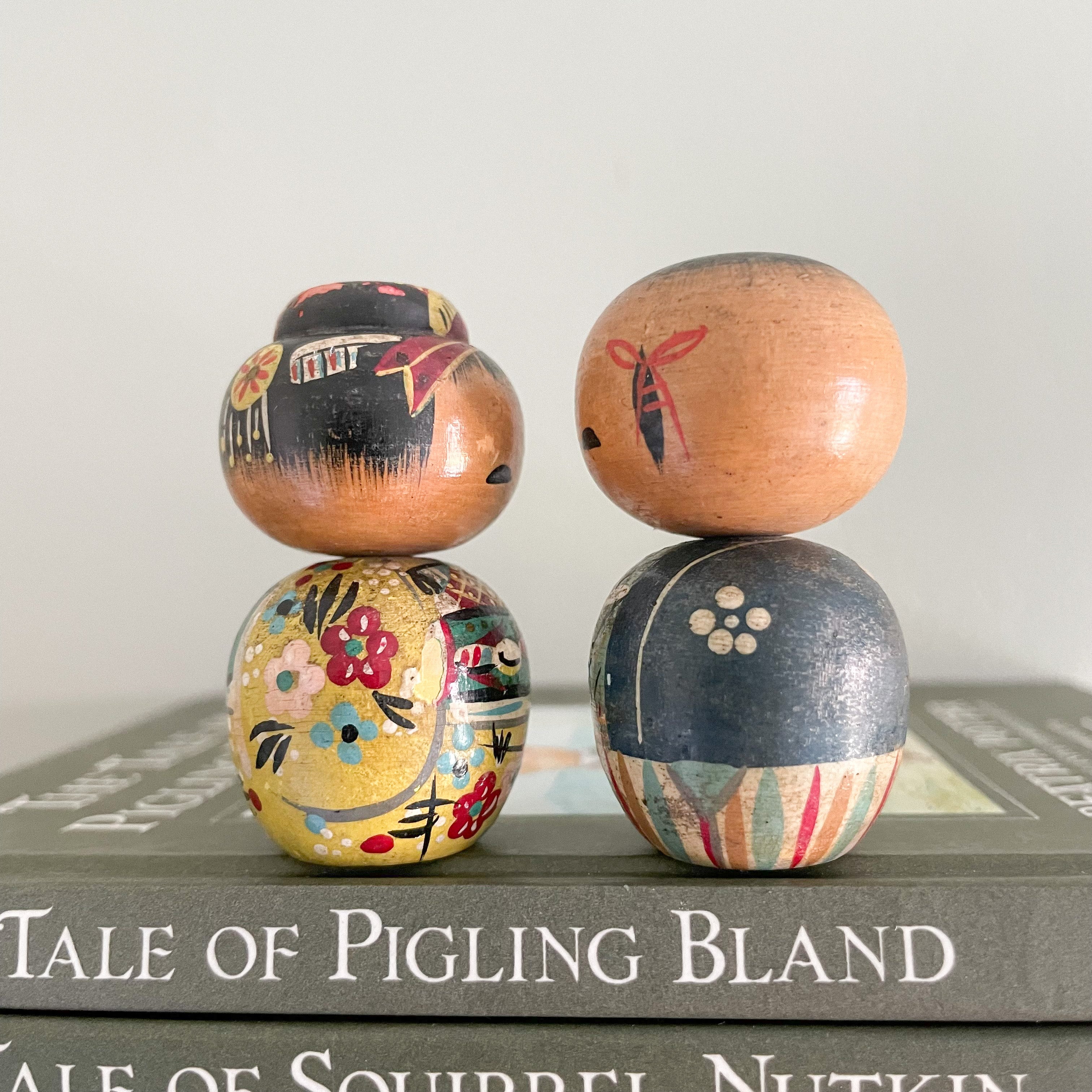 Pair of vintage 1960s wooden Japanese Kokeshi dolls or ‘bobble head’ dolls - Moppet