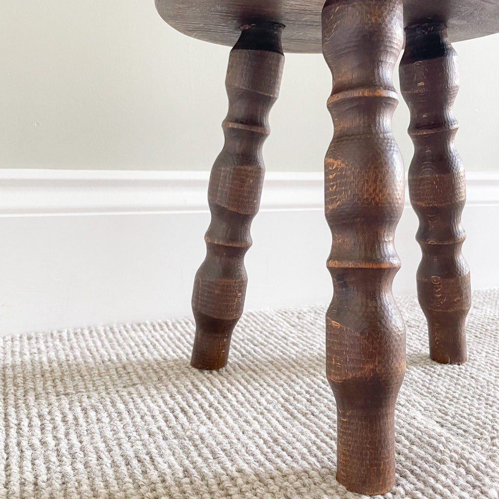 Vintage oak spinning chair or Welsh love seat with bobbin legs - Moppet