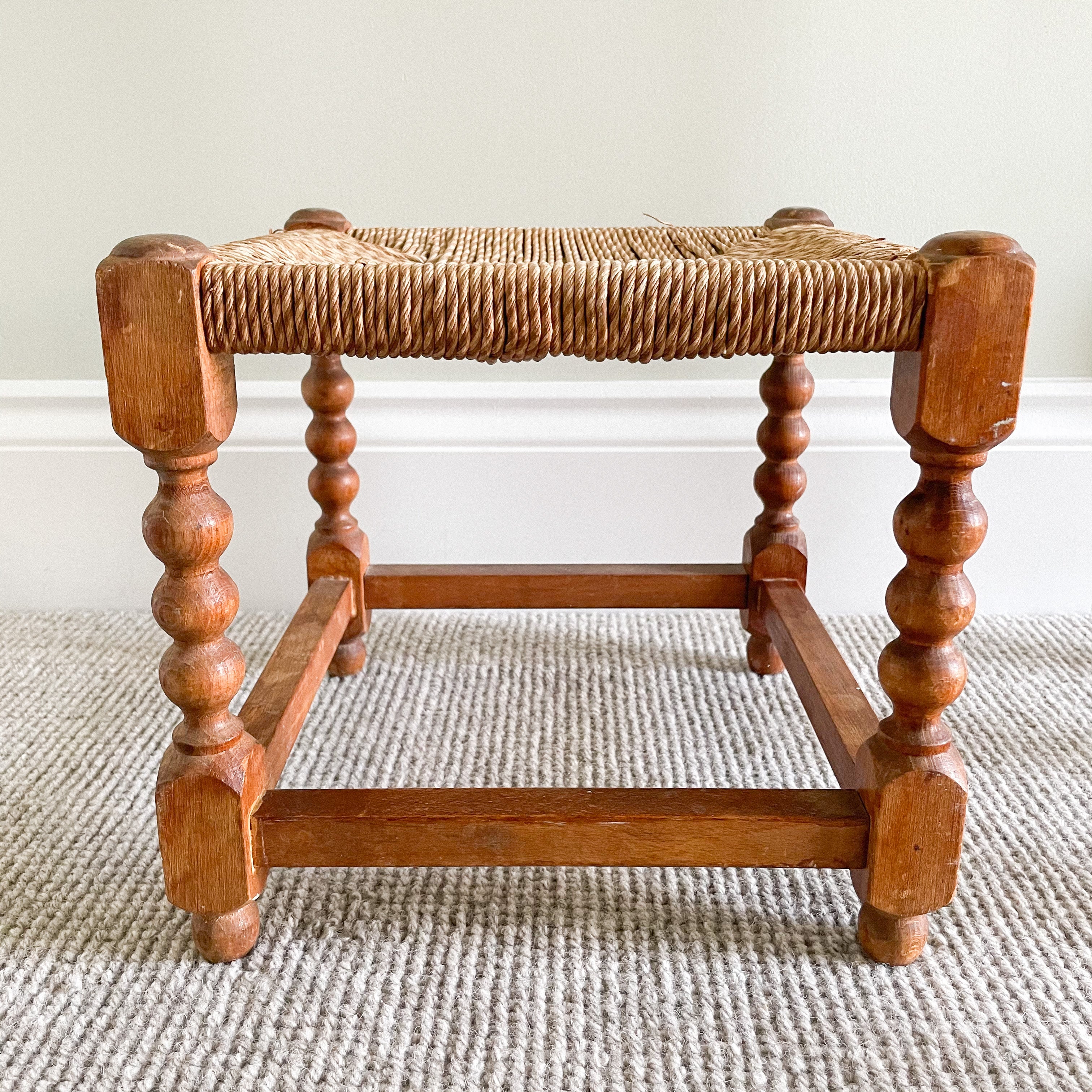 Vintage bobbin legged wooden stool with woven seat - Moppet
