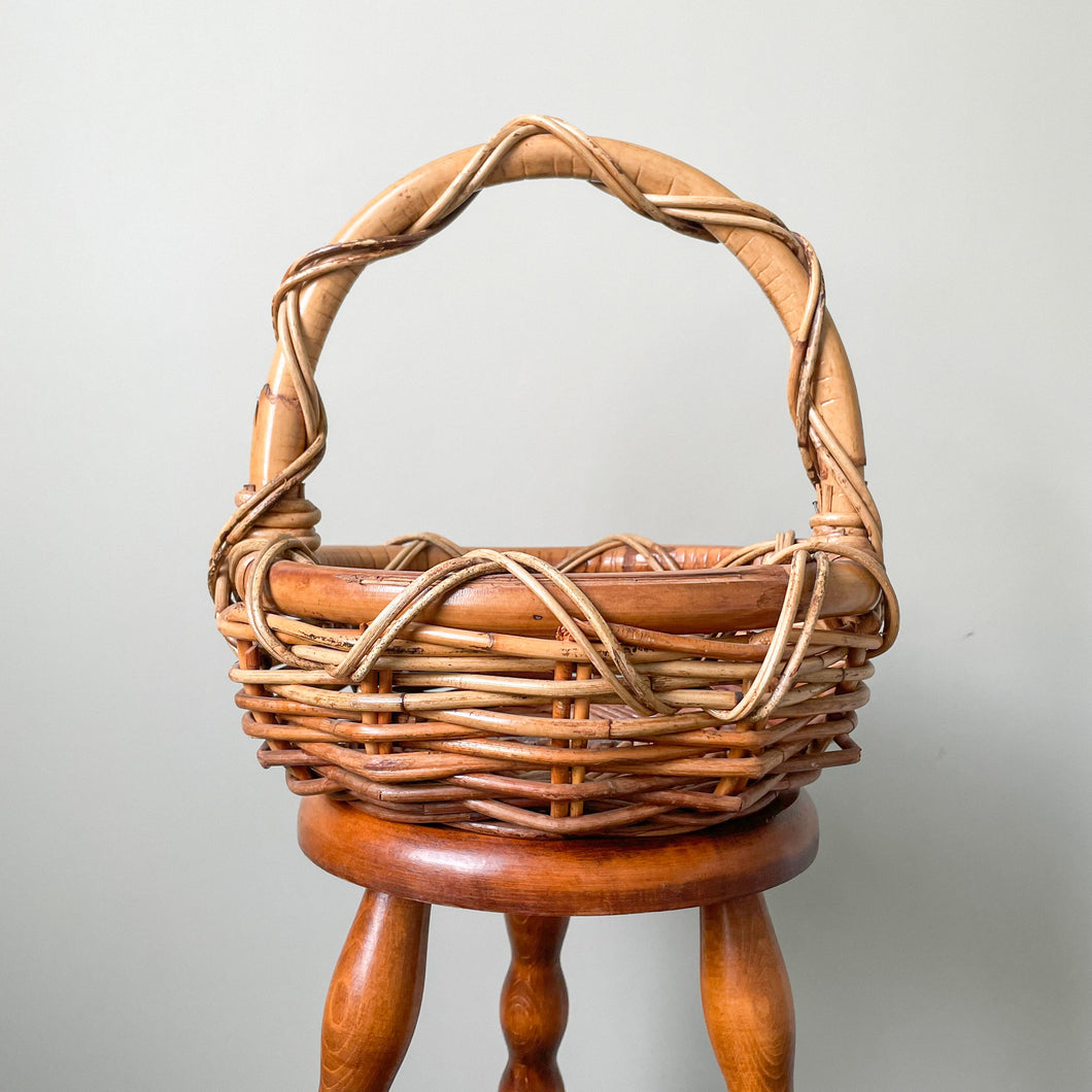 Large wicker and bamboo basket, Easter Basket with handle - Moppet