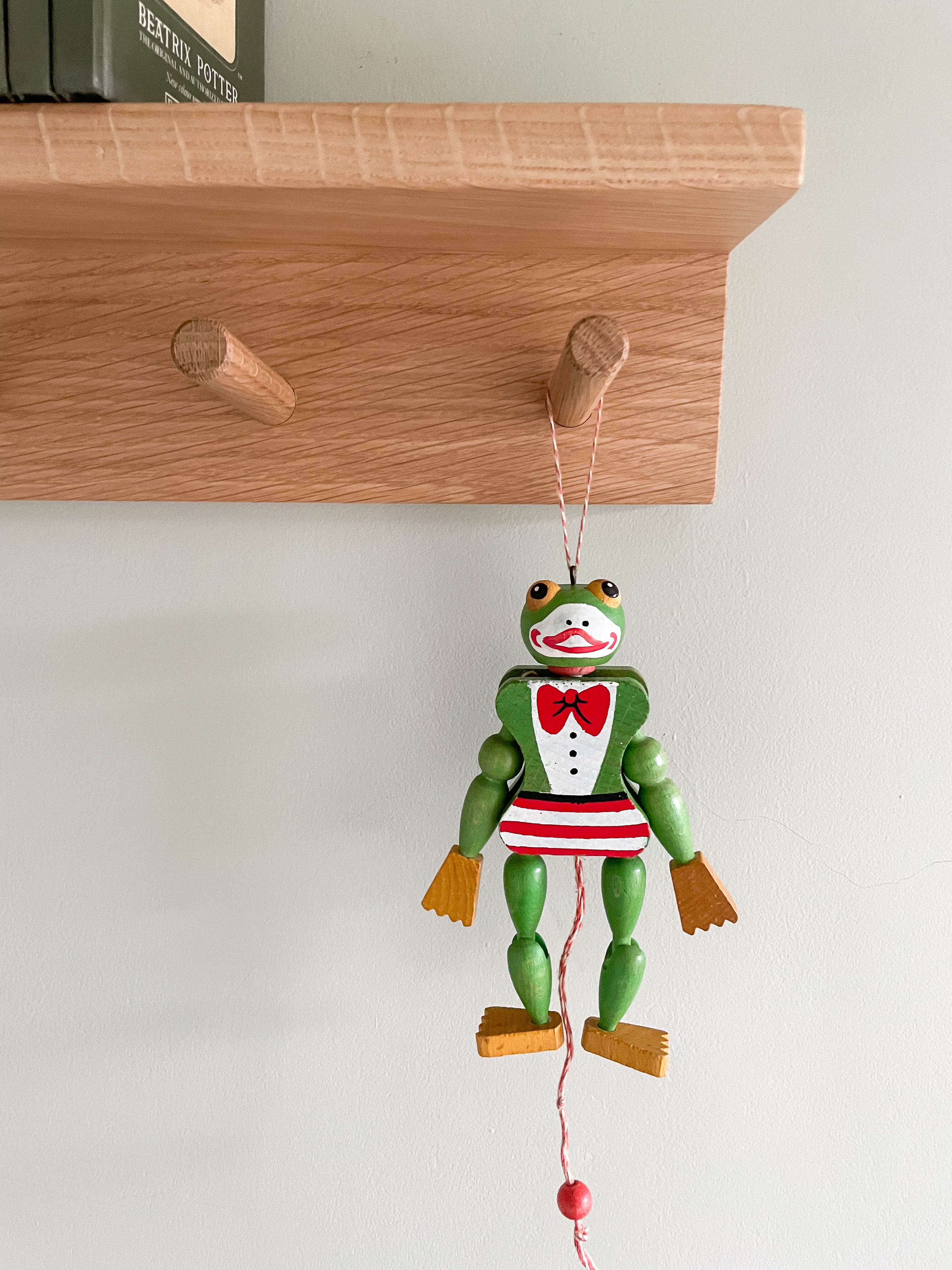 Vintage Austrian wooden frog jumping Jack string puppet, by Sevi 1831 - Moppet