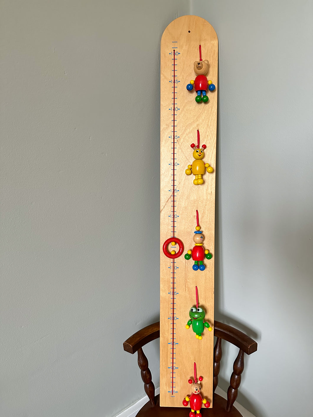 Vintage German beaded character height chart / growth chart / measuring stick, featuring teddy, bugs, frog - Moppet