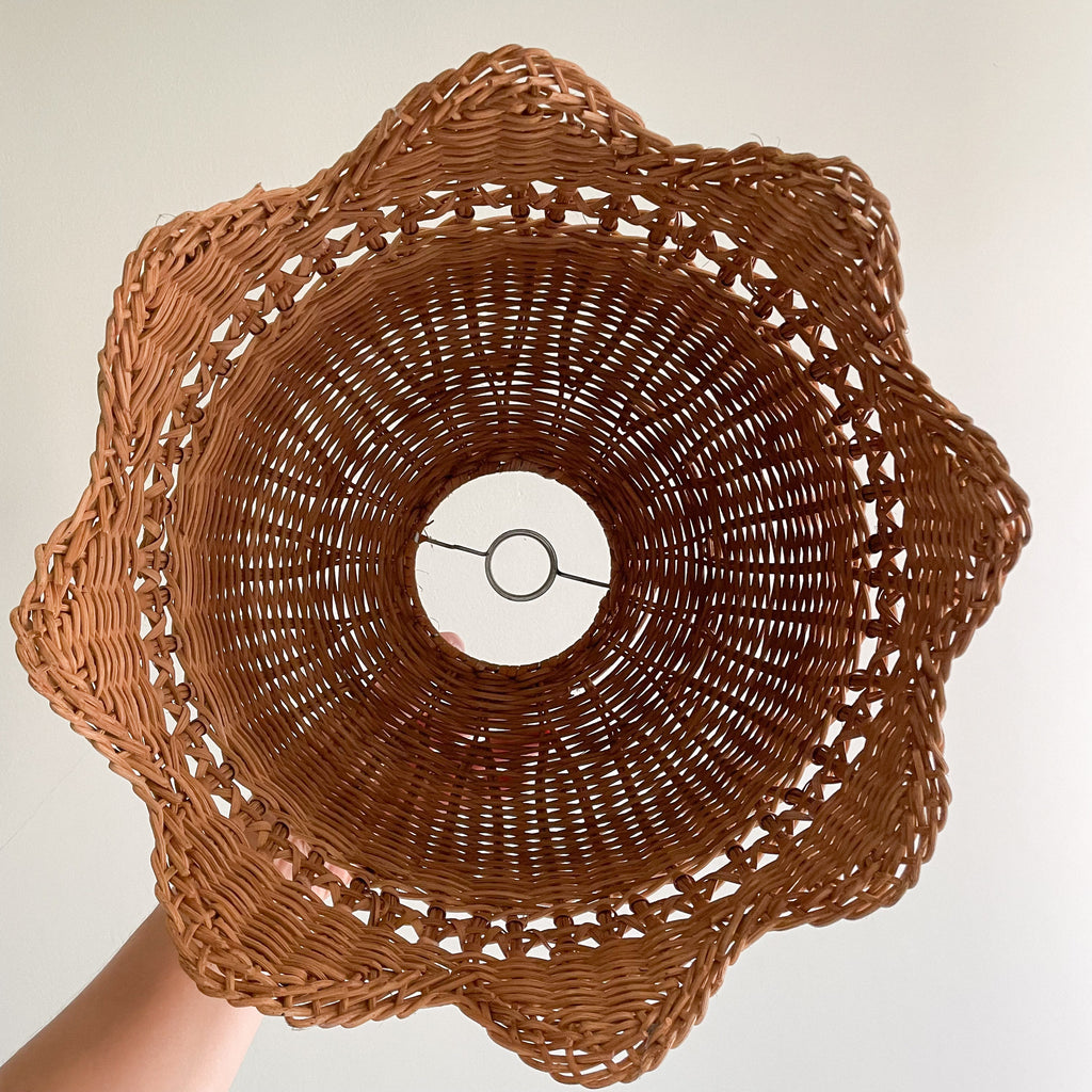 Vintage woven rattan ceiling shade with a wavy edge - Moppet