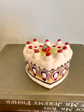 Load image into Gallery viewer, Vintage heart-shaped birthday cake lidded trinket box made of metal and enamel - Moppet
