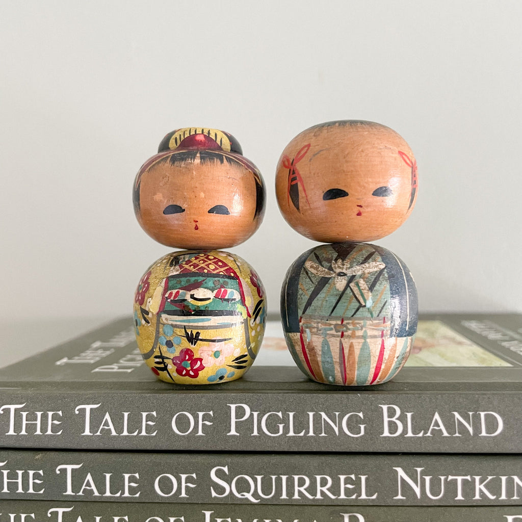 Pair of vintage 1960s wooden Japanese Kokeshi dolls or ‘bobble head’ dolls - Moppet