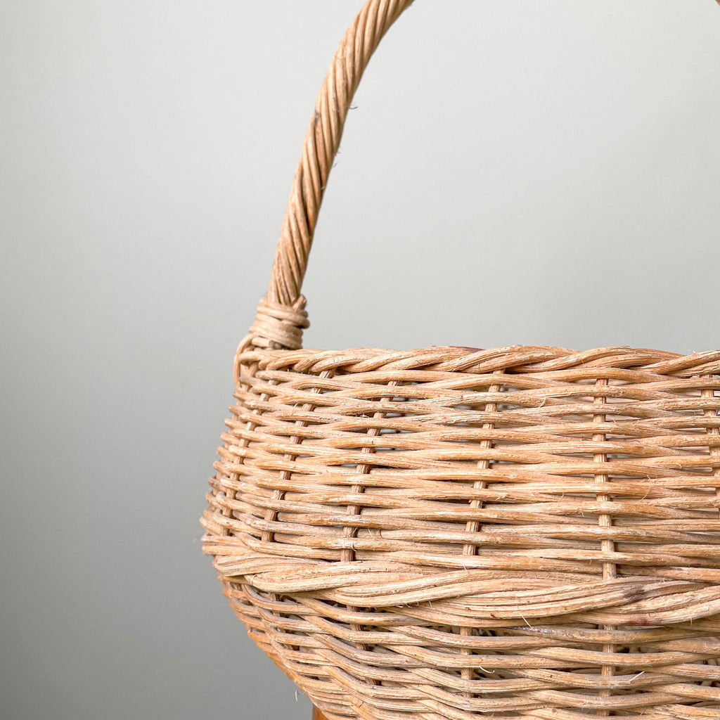 Large vintage wicker basket, Easter basket - Moppet