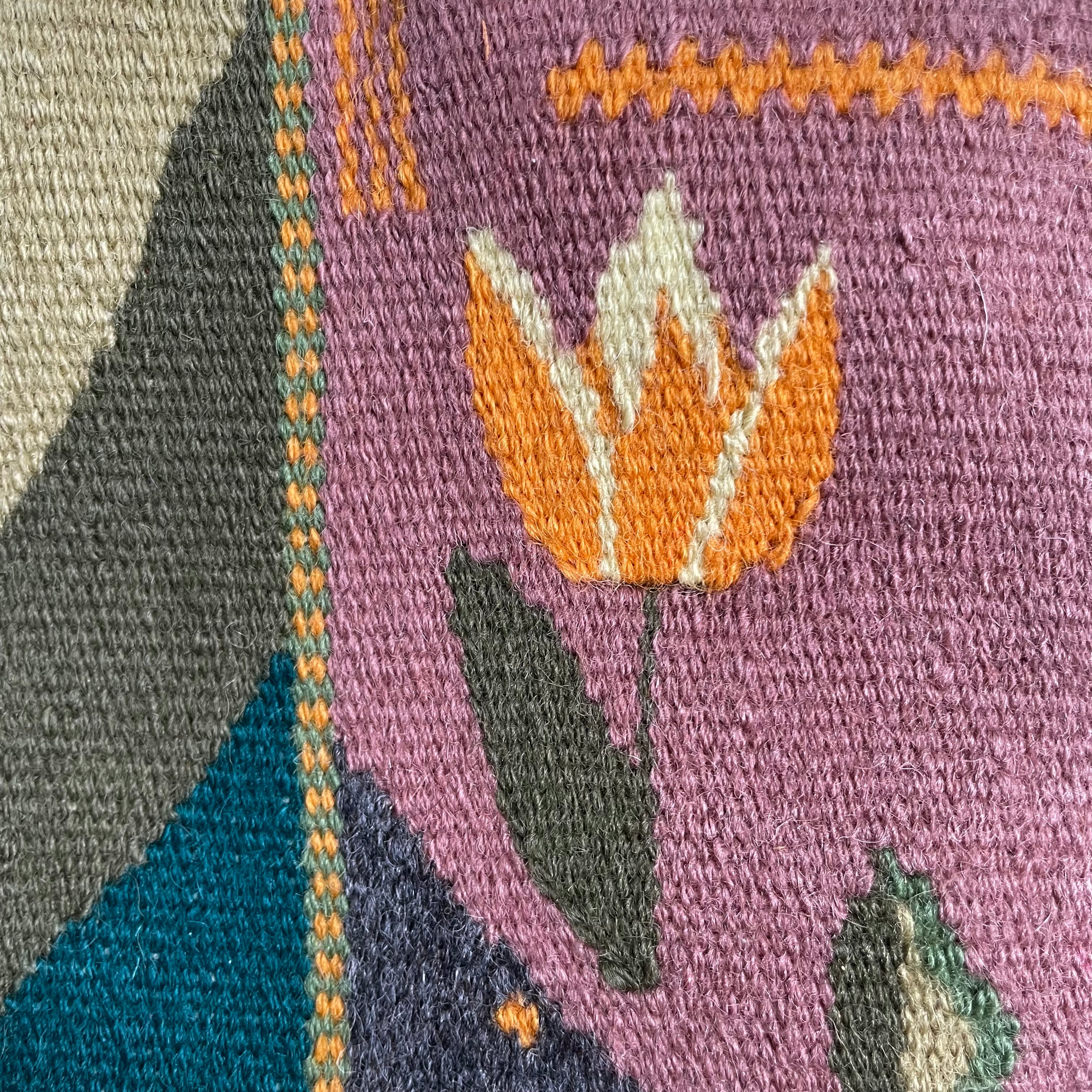 Vintage mid-century Swedish wall-hanging tapestry of tulip design, hand woven Flemish weave twist stitch - Moppet